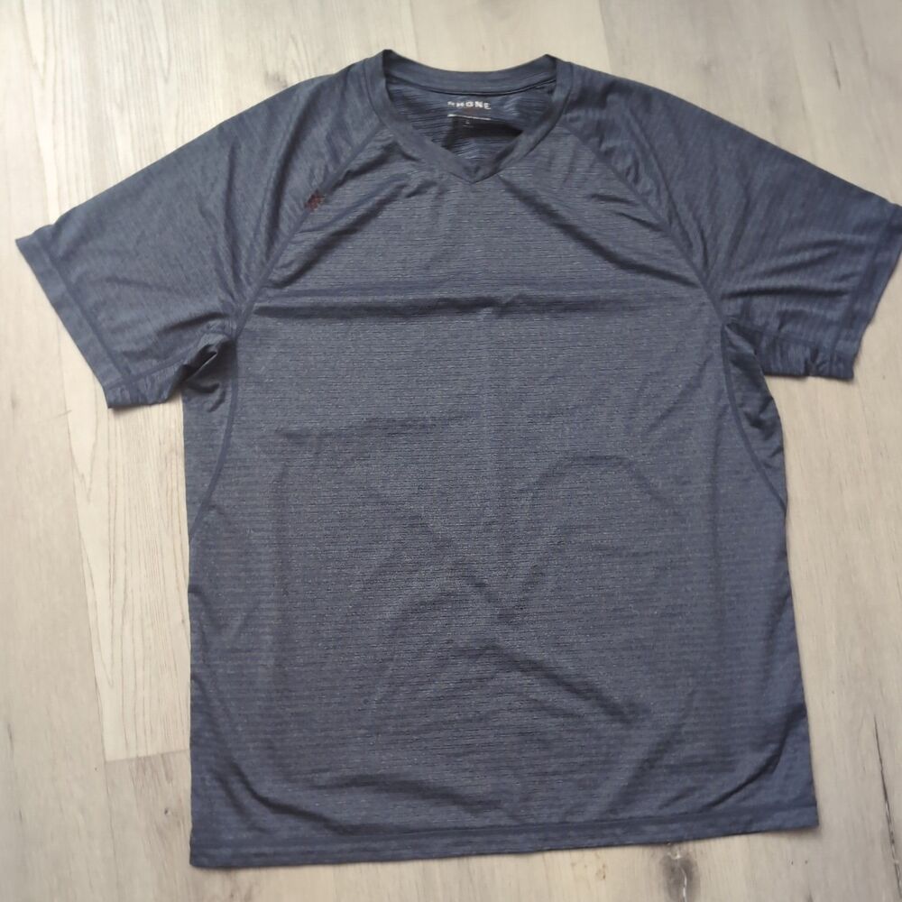 Rhone Sentry Tee V-Neck T-Shirt Mens Large Gray Short Sleeve Stretch Active